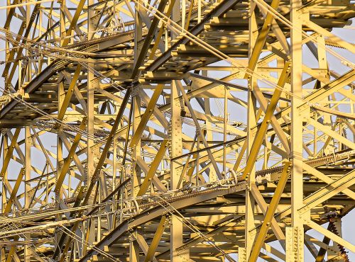 Ansixht Hochspannungsleitungen